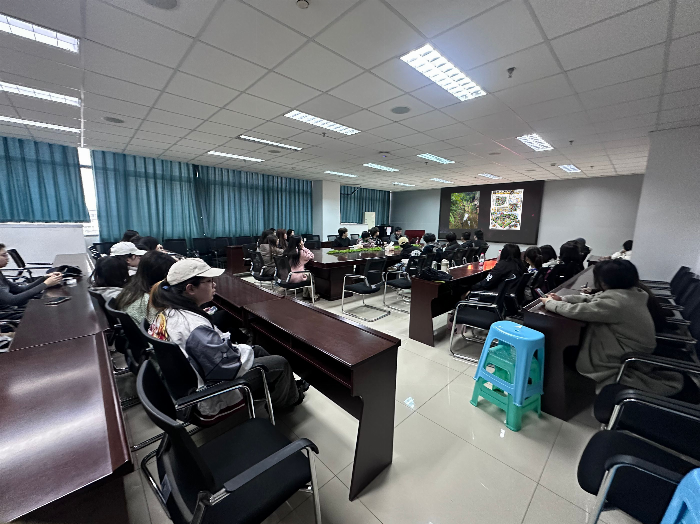 免费看A片
社会实践访古镇：探寻平乐古韵，赓续中华文脉